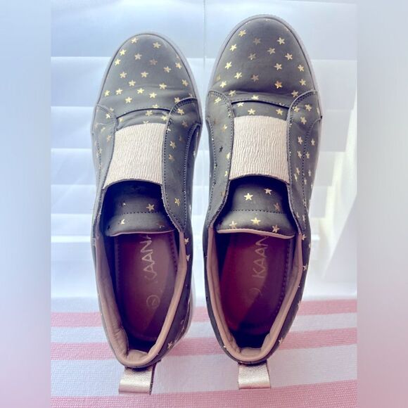KAANAS Army green and gold with stars casual shoes. SIZE 7. Brand new! Worn 1X - Picture 6 of 8